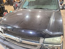 Used Hood Fits 2005 Chevrolet Silverado 2500 Pickup Classic Style Creased Door Used Hood Fits 2005 Chevrolet Silverado 2500 Pickup Classic Style Creased Door