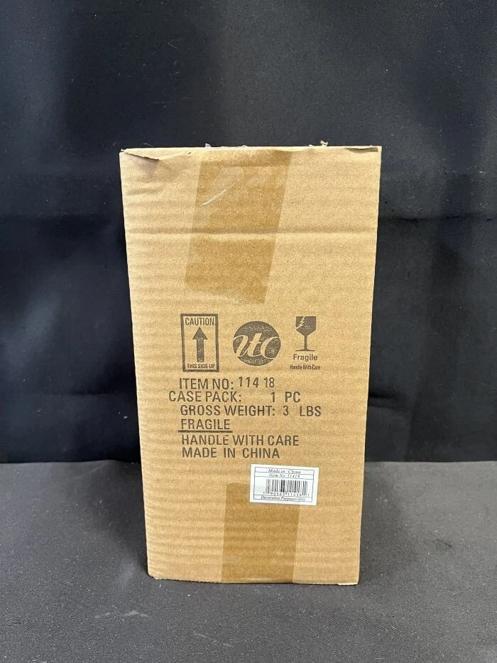 Jarrón de cerámica plateado con diseño en espiral en relieve - NUEVO Foto 2 de 2