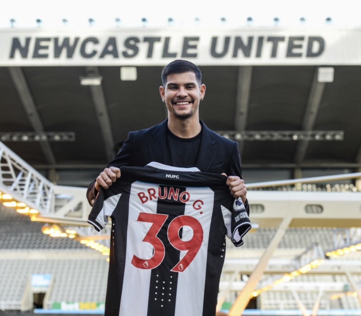 Newcastle United BRUNO G. #39 EPL home print 2021/22