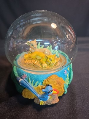 Lion King Snow globe  Can t Wait To Be King  as is Globe Detached 