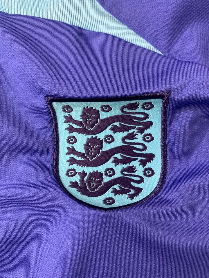 ENGLAND TEAM 2022-2023 FOOTBALL MEN ZIP SWEATSHIRT TRAINING NIKE ORIGINAL SIZE S - Image 4 of 4