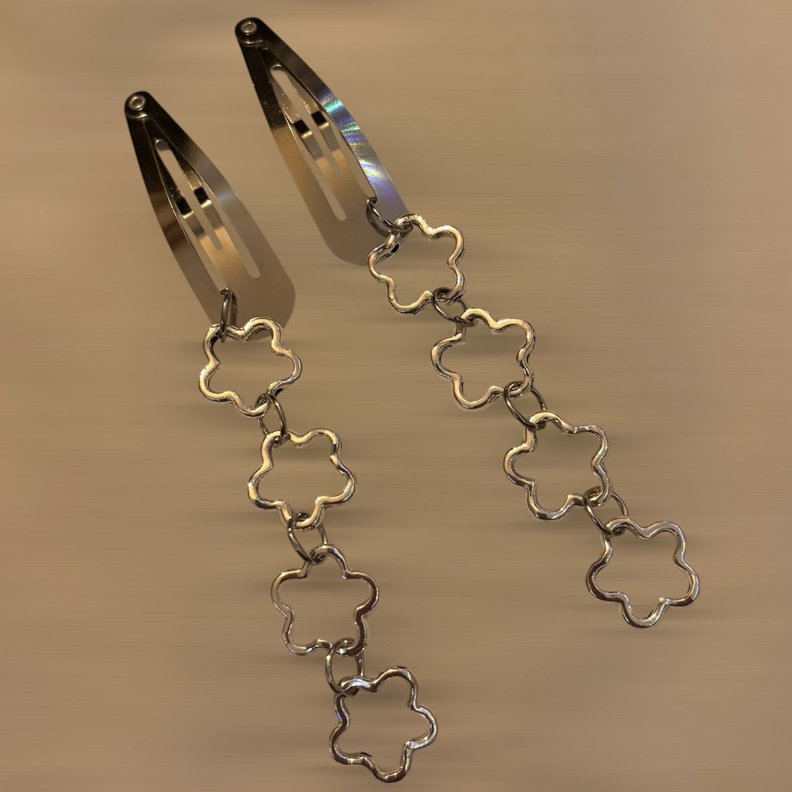 Juego de pinzas para el pelo cadena margarita