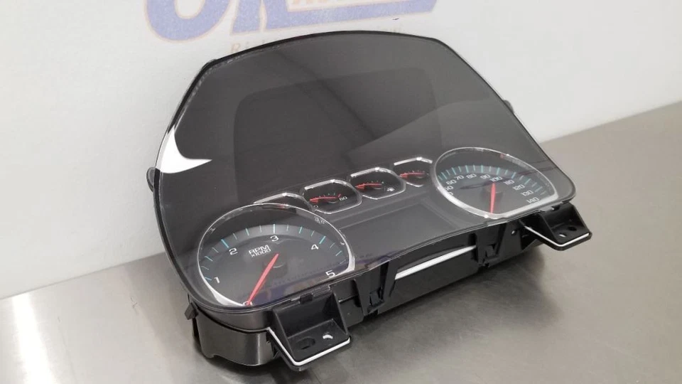 16 CHEVY SILVERADO 3500 LTZ VELOCÍMETRO CUADRO DE INSTRUMENTOS 6,6 L 84026898 Foto 3 de 4