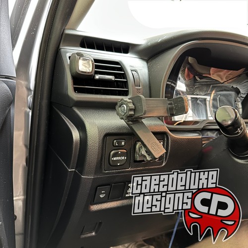 Custom phone mount for Toyota 4Runner 2010-2025 replaces factory blank button - 第 2/6 張圖片
