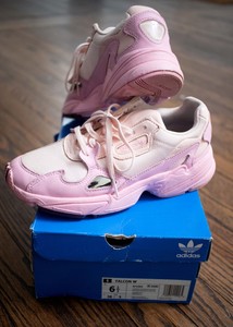 adidas Originals FALCON W Rosa - Consegna gratuita | Spartoo.it ! - Scarpe  Sneakers basse Donna 79,96 €