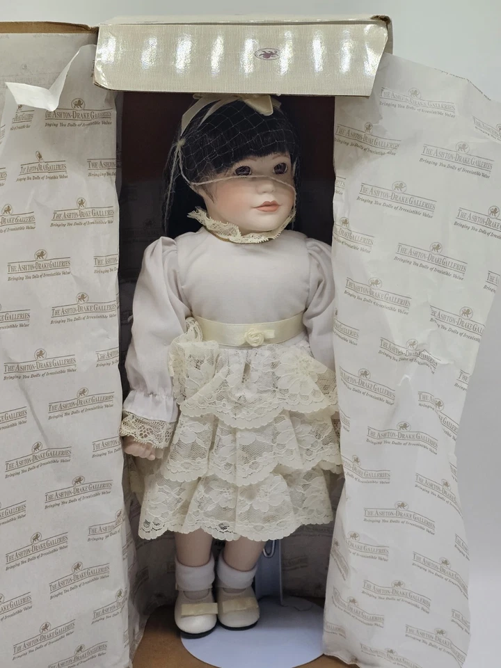Ashton Drake Doll Ann Marie 1993 With Stand And Box - Image 4 of 4