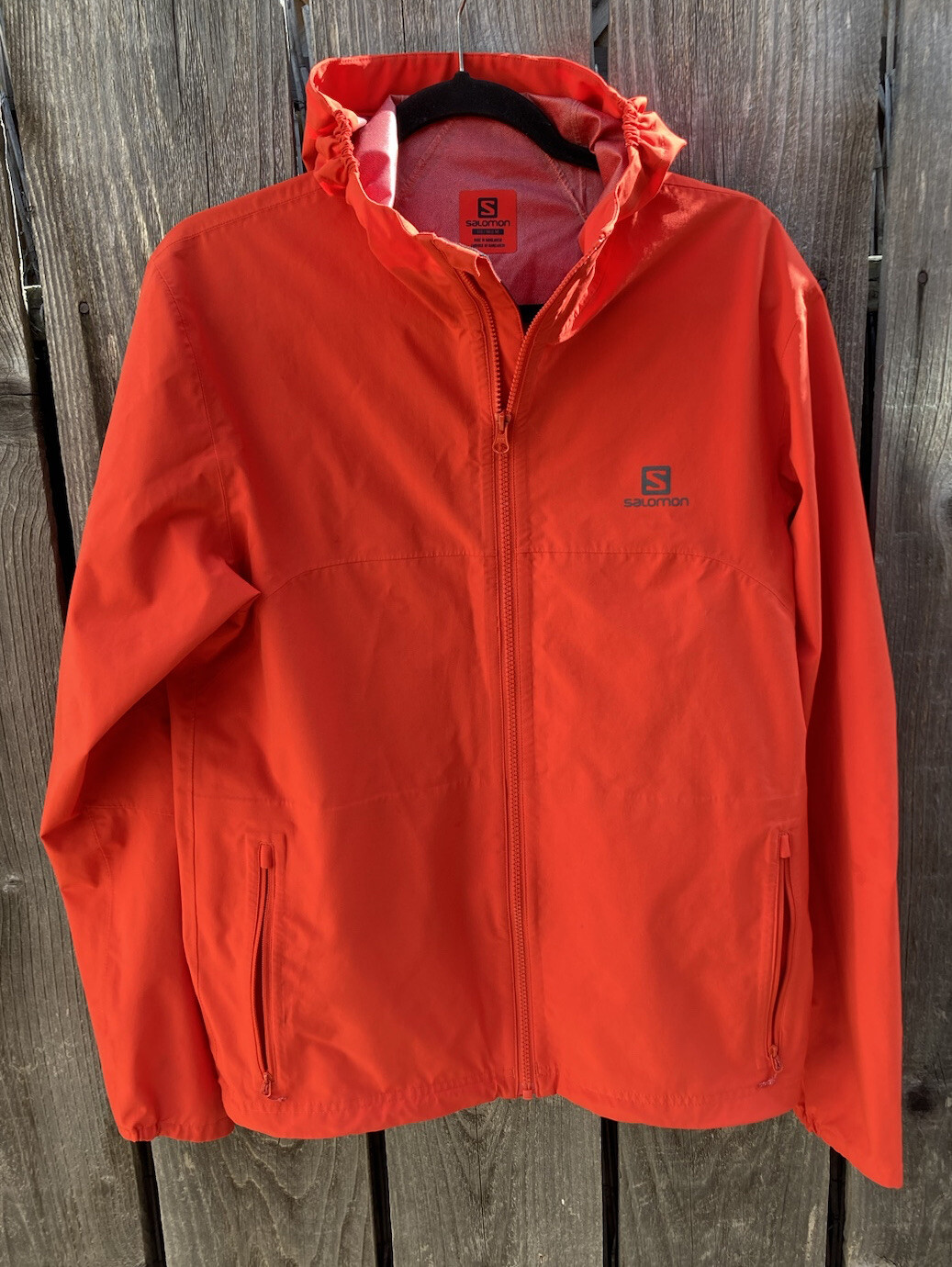 Frangivento uomo Salomon rosso solido cerniera intera M nylon corsa all'aperto campo escursionistico