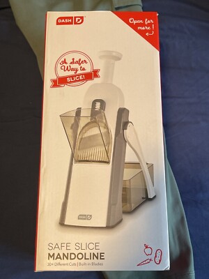 Mandoline for Vegetables - Gray DASH Safe Slice Model DSM100GBGY04 m- EXCELLENT