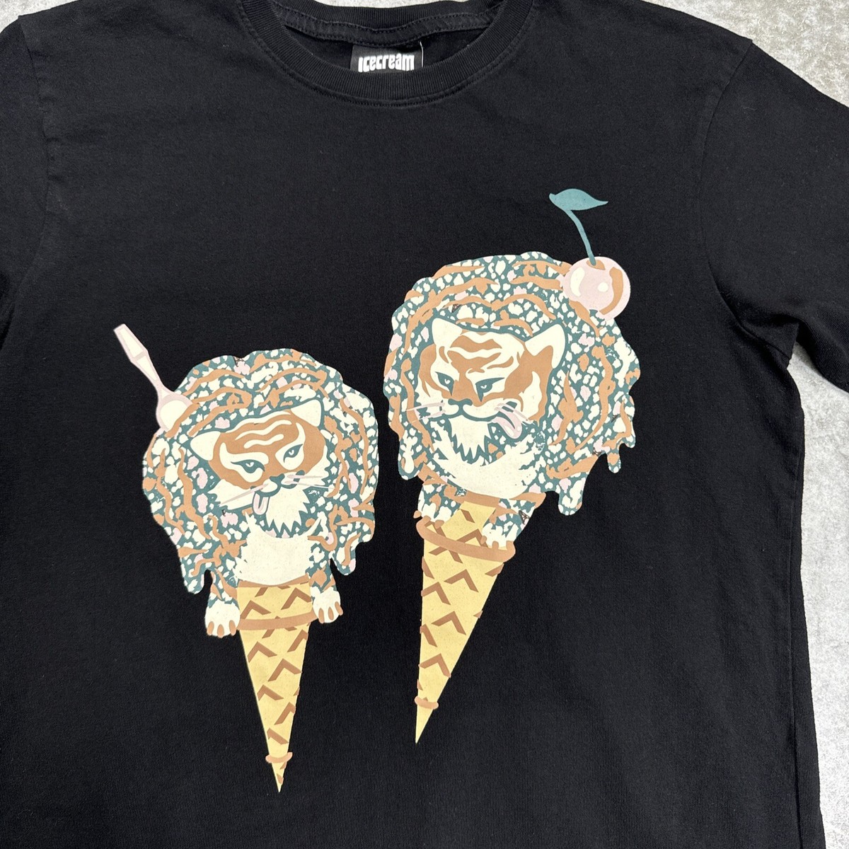ICECREAM CONES TIGER OPEN SHIRT ＆PANTS ICECREAM CONES TIGER OPEN SHIRT ＆PANTS BBC Ice Cream
