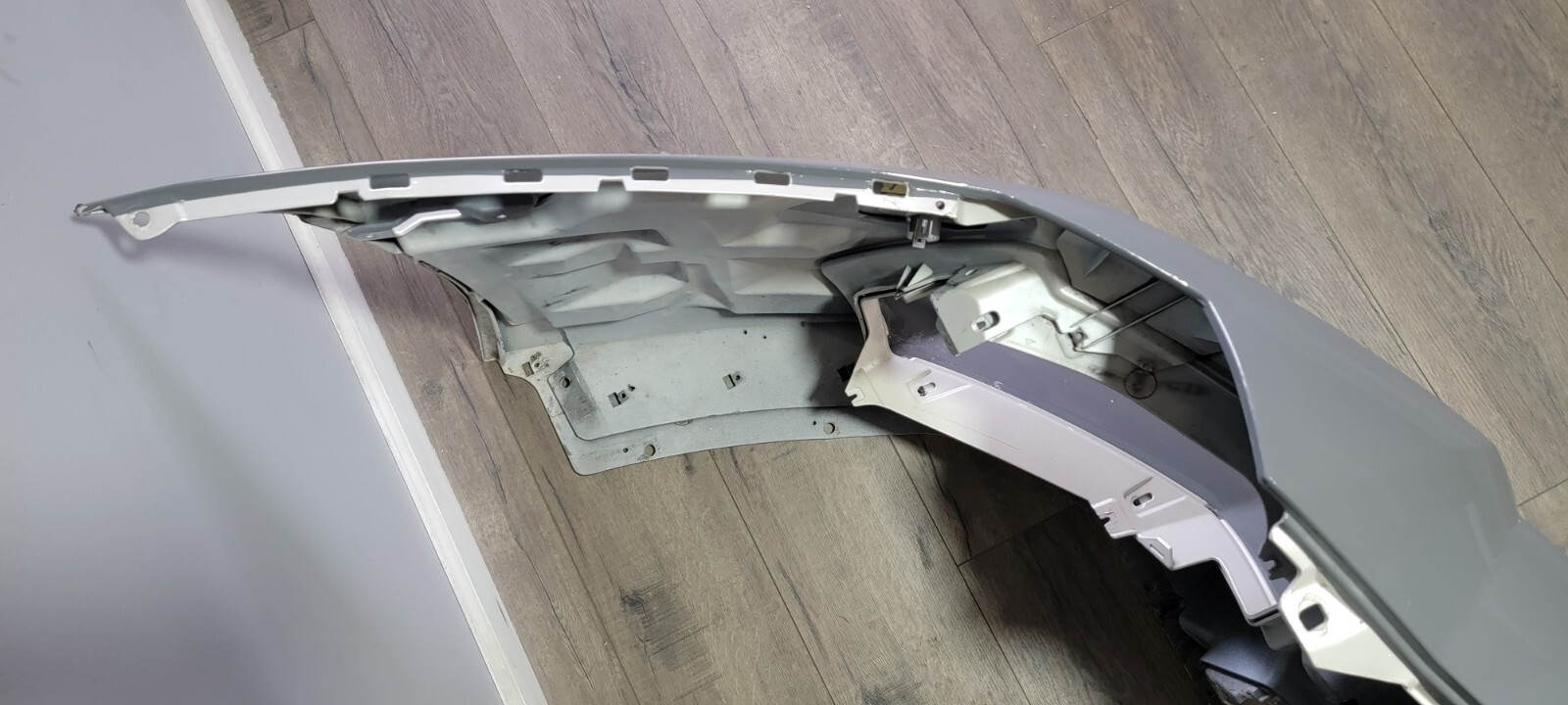 LAMBORGHINI AVENTADOR FRONT BUMPER ASSEMBLY OEM LP700 