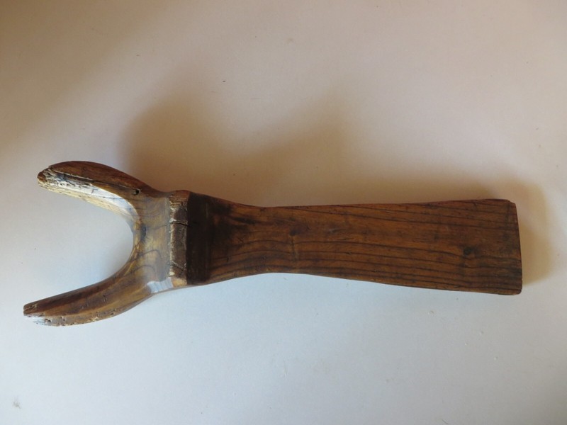 Large 16.5" Wooden Sling Shot
