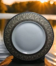 Studio Nova Courtyard Y0281 Fine China 12" Chop Plate Serving Platter 