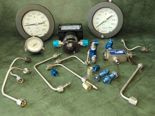 USED ASHCROFT DURAGAUGE CHEMIQUIP & OTHER RELATED COUPLINGS & PARTS LOT USA MADE