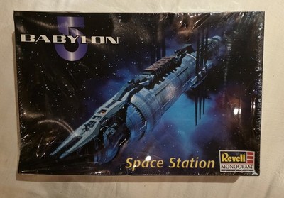 Revell Monogram Babylon 5 Space Station Model Kit #85-3622 | Factory Sealed