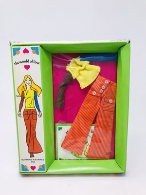 Hasbro The World Of Love Outfit 4453 Doll Buttons N & Stripes 1971 Vintage New