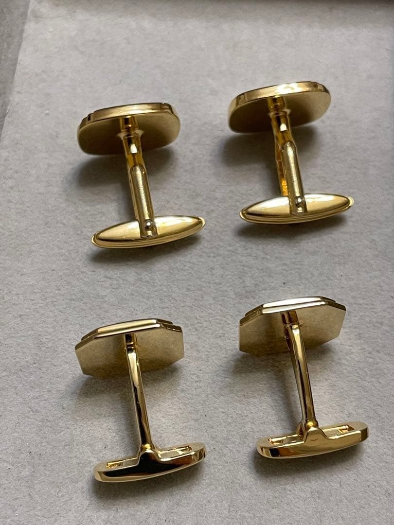 Bally & Valentino Garavani Cufflinks Set - Used Condition thumbnail 5