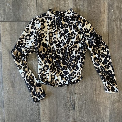 GAZE woman's M mock neck cheetah leopard print long sleeve shirt with stretch