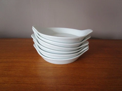 6 CASSOLETTES / WHITE PORCELAIN RAMEKINS WITH FIRE FRANCE