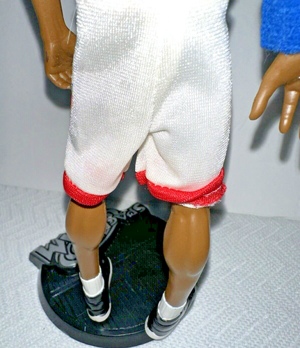 Warner Bros. 1996 Space Jam MICHAEL JORDAN Tune Squad Action Figure 9” W/ Stand - Picture 9 of 12