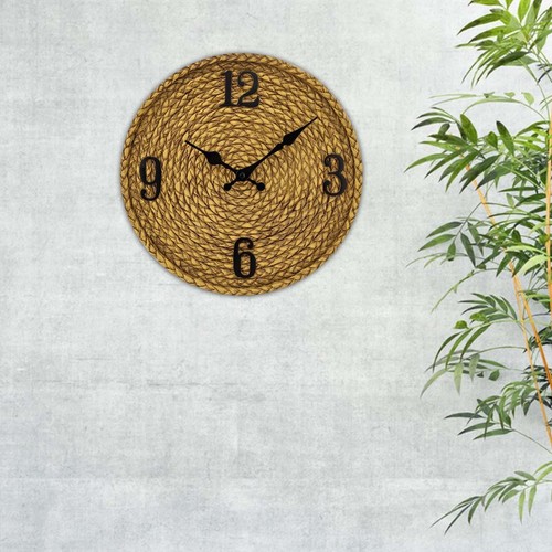 Promo Horloge Imitation Bois chez Tridôme