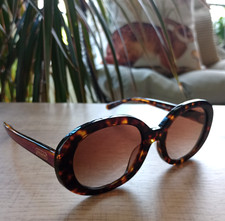 COACH HC8337U Havana Tortoise Purple Accent Brown Gradient Sunglasses 53mm