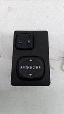 Retroviseur droit (ou coque) Daihatsu TREVIS