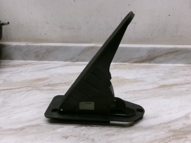 0280752285 03 to 13 Maserati Quattroporte Fly-By-Wire Electric Accelerator Pedal