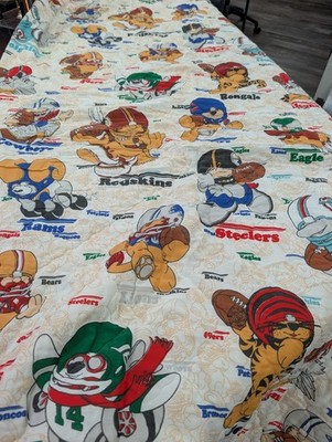 1980 s NFL Huddles Sears Roebuck Full Size Comforter Football Characters