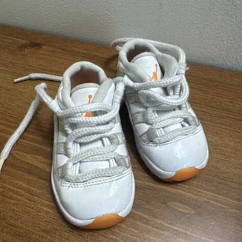 Jordan 11 Retro Low “Citrus” (TD) Size 6C