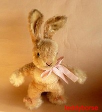 alter Steiff Hase Sassy Hase mit Knopf   Plüschtier • 22 cm  •  70 er Jahre