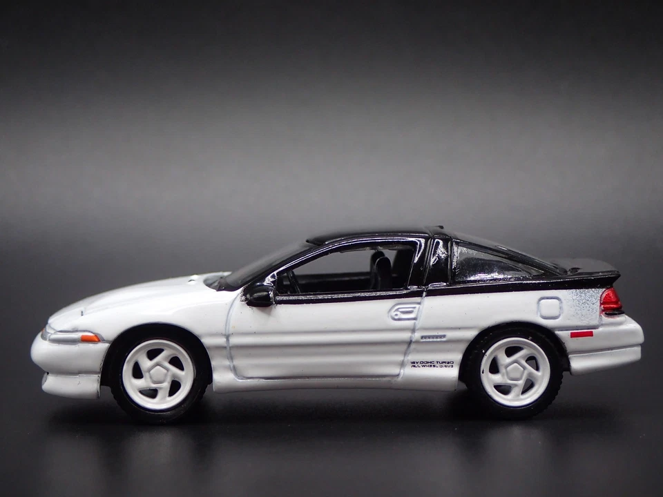 1990-1994 EAGLE TALON TSi BLANCO ESCALA 1:64 DIORAMA COLECCIONABLE COCHE MODELO FUNDIDO A PRESIÓN Foto 2 de 4