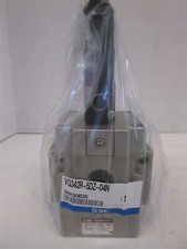 SMC VG342R-5DZ-04N Solenoid Valve Assy w/ V0307-5DZ, Used