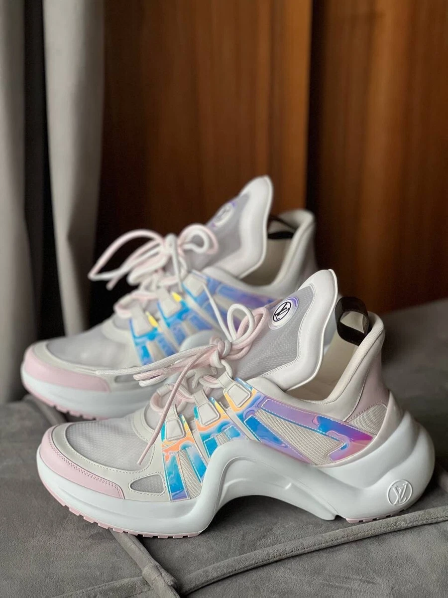 louis vuitton sneakers women's white and pink