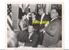 JEFF CHANDLER JULIE ADAMS ANA BERTHA LEPE  8X10 PHOTO MISS UNIVERSE PAGEANT 1953