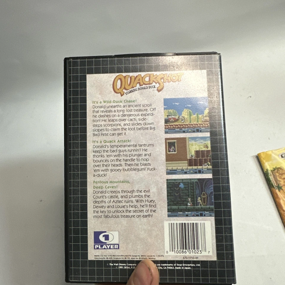 QuackShot Starring Donald Duck - SEGA Genesis Version (RARE) *W/ Manual* - Image 4 of 4