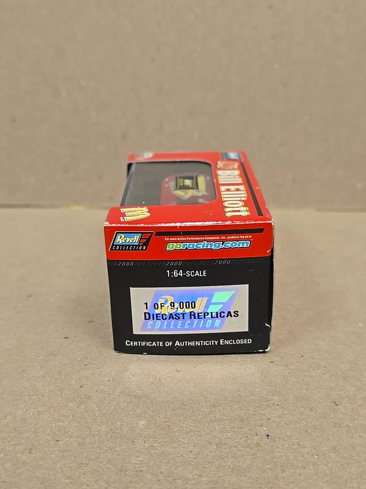 Revell Nascar 2000 Thunderbird #94 Bill Elliott McDonald's  - Image 2 of 4