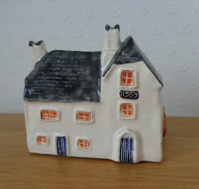 John Putnam Heritage Houses, elisabethanische Wassermühle Ornament, 1978