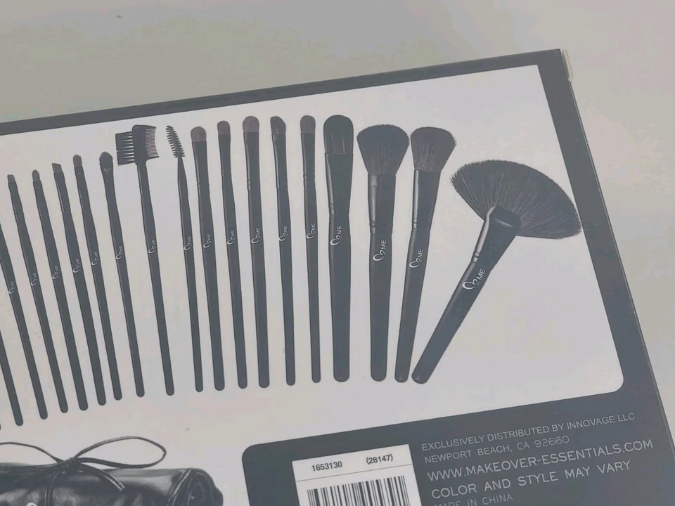 4500) ME Makeover Essentials 24 Piece Professional Brush Set New Sealed  - Image 4 of 4