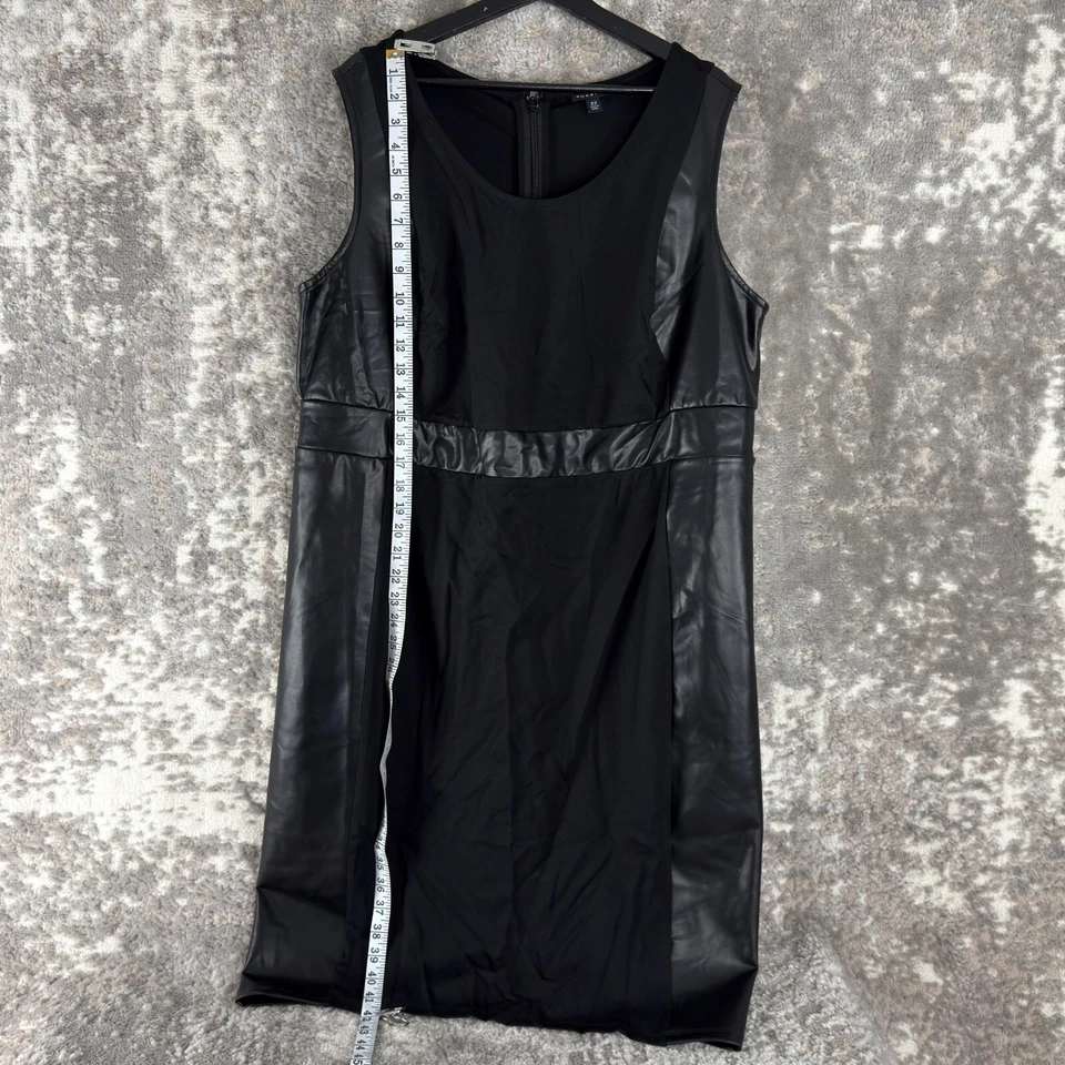 Vestido Torrid Talla Grande 22 Imitación Cuero Midi Cambio Negro Sin Mangas Cuello Redondo Foto 4 de 4