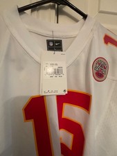 NWT Kansas City Chiefs Patrick Mahomes Nike Football Jersey Youth Kids Lg. 100