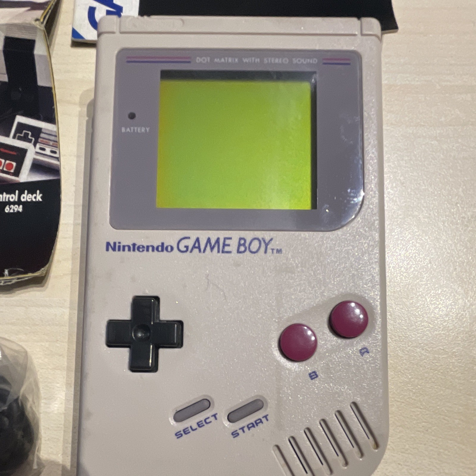 Nintendo Game Boy DMG-GB-ITA grigio PAL con manuale e sportellino batterie
