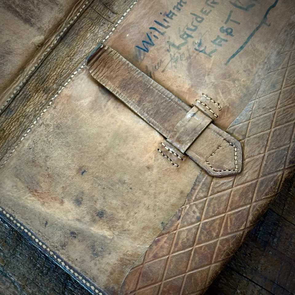 Vintage Leather Two Fold Wallet Early 1900s Scotland UNIQUE Historic Find Rare - Image 4 of 4