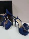 Foto 10 di 12