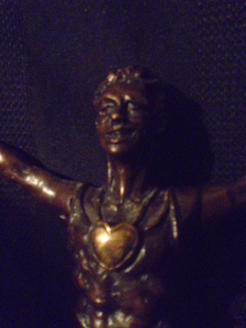 Picture 4 of 12
