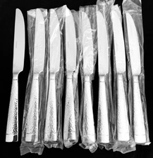 New ONEIDA Stainless SAMBRE Set Of 8 DINNER KNIVES 9 1/2" Glossy Flatware NEW