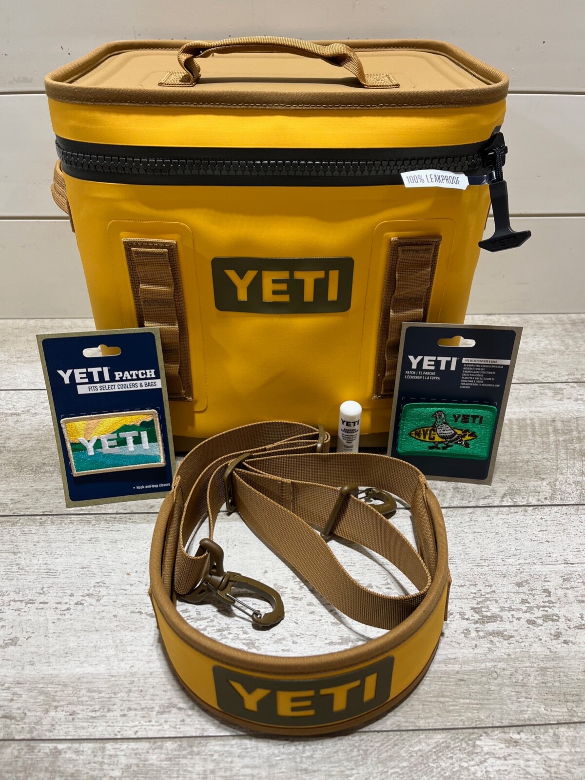 YETI Hopper Flip 12 Soft Cooler ALPINE YELLOW! NWOTs+NYC PIPELINE