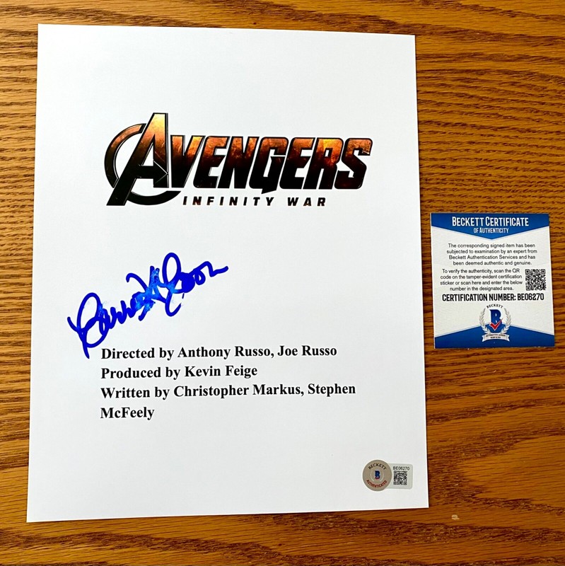 Carrie Coon Avengers Infinity War Signed Movie Script Cover Beckett COA E