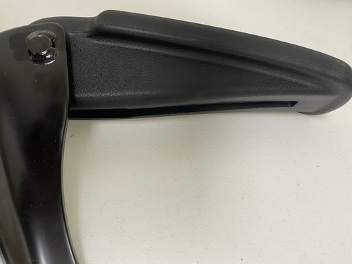 MTD 759-04252 High Back Left/Right Arm Rest Kit Craftsman Columbia Mustang - Picture 10 of 10