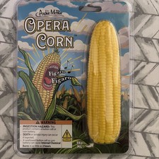🌽 Opera Singing Corn – Funny Gag Gift, Musical Toy, Figaro! - Archie McPhee