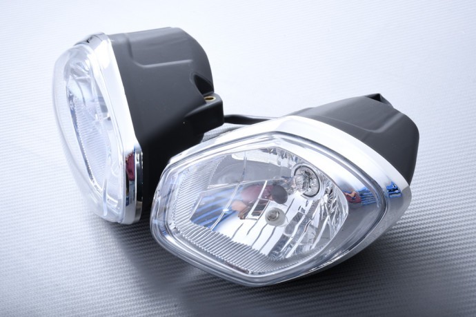 Optique avant Street Triple 675 pour remplacer un phare cassé ou fissuré suite à une chute